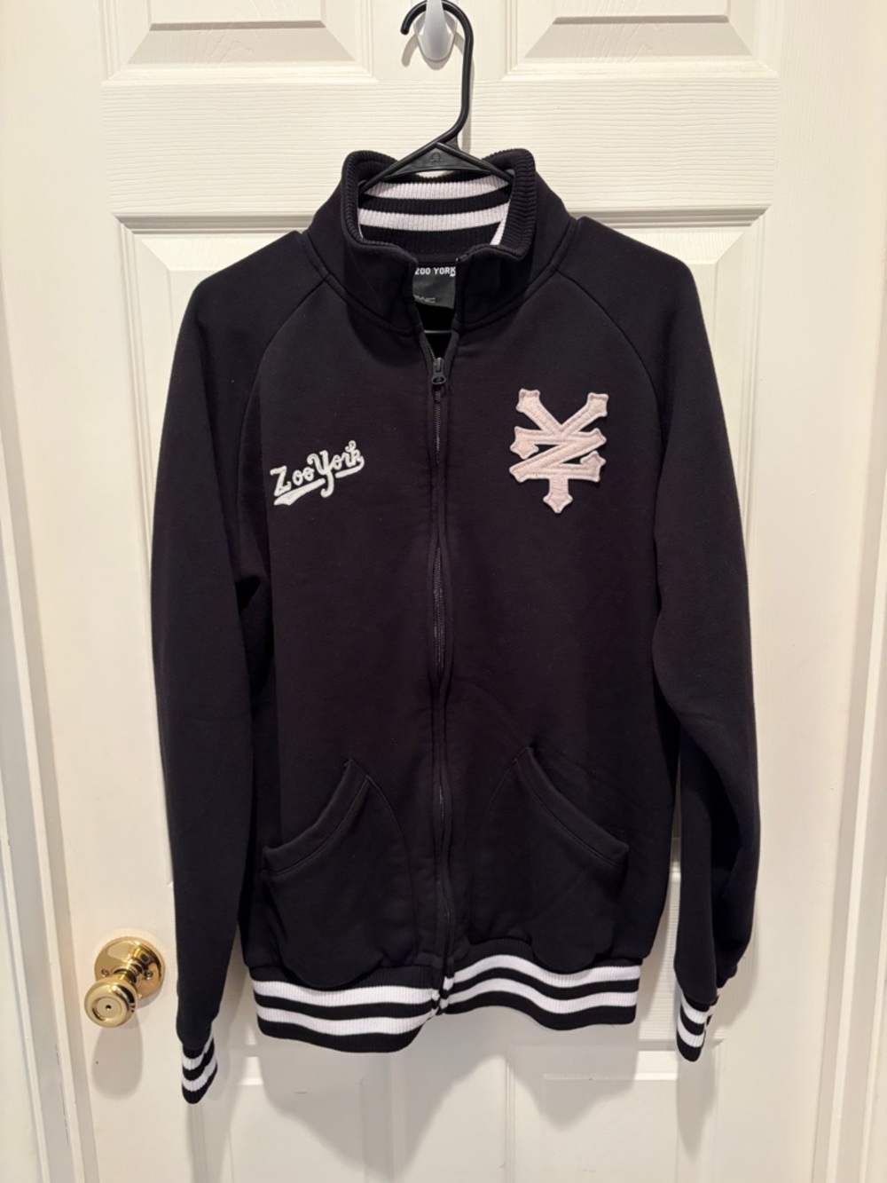 Zoo York Black and White Striped Collar Zip Jacket - Picture 2 of 5
